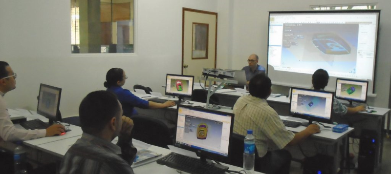 UDB El Salvador - Schulung ReverseEngineering